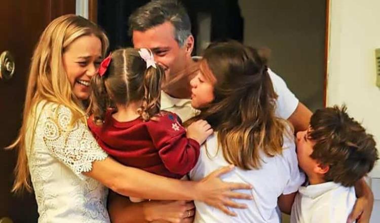 Leopoldo López, líder opositor de Venezuela se reencuentra con su familia en Madrid, España  