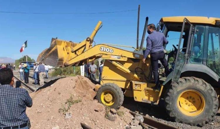 Tras dos meses de bloqueos campesinos de Chihuahua liberan las vías del tren