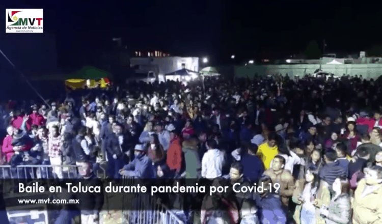 “El que le valga madre el coronavirus que levante la cerveza”, dice banda grupera durante concierto en Toluca