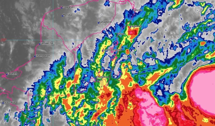 Prevén lluvias fuertes con descargas eléctricas en Chiapas, Quintana Roo y Yucatán, debido a Zeta