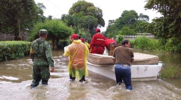 Evalúan autoridades acciones preventivas ante temporada de huracanes