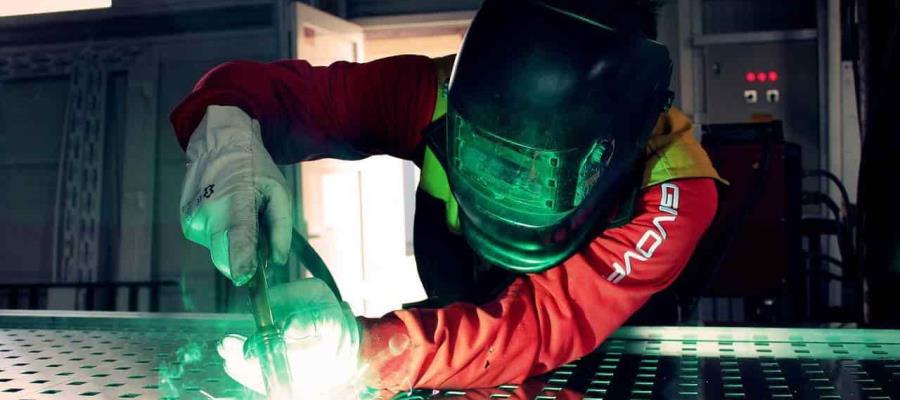 Crece empleo en industria manufacturera 0.4% en septiembre