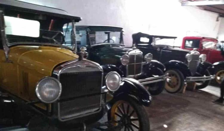 Incautan 41 automóviles de colección, en propiedad de Raymundo Collins, exfuncionario de Mancera
