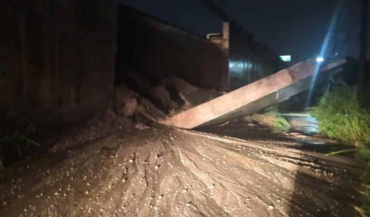 Inicia SCT evaluación tras colapso de muro en el puente La Pigua