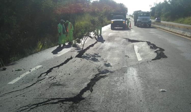 Se registra hundimiento en carretera Villahermosa-Escárcega en el km 38