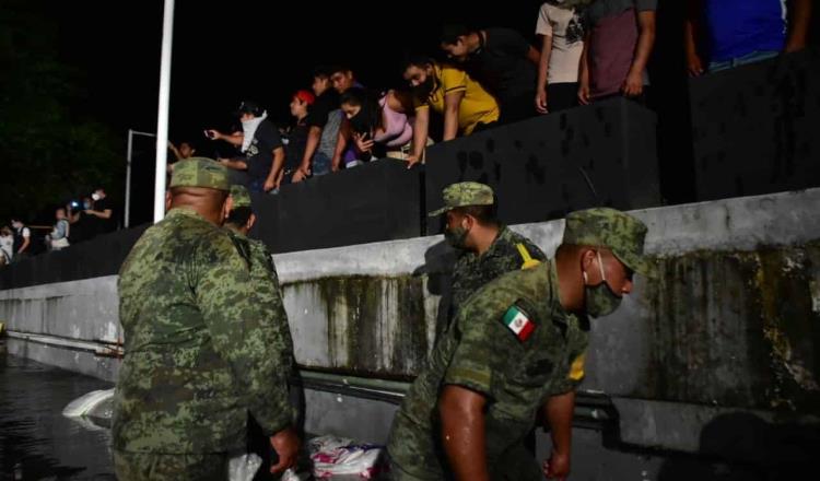 Filtración en el malecón Carlos A. Madrazo no representa riesgo para Villahermosa: Gobierno