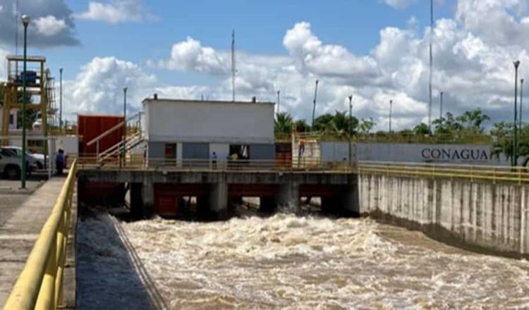 Reporta Conagua cierre de cinco cortinas en la compuerta de El Macayo