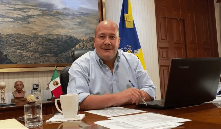 IEPC Jalisco ordena a Enrique Alfaro borrar mensajes de Twitter en los que promueve obras