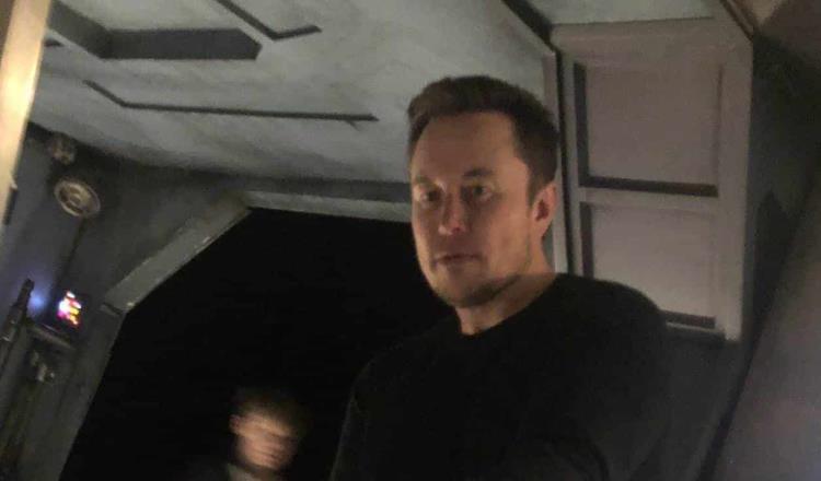 Tras cuatro pruebas Covid, Elon Musk sale positivo en dos