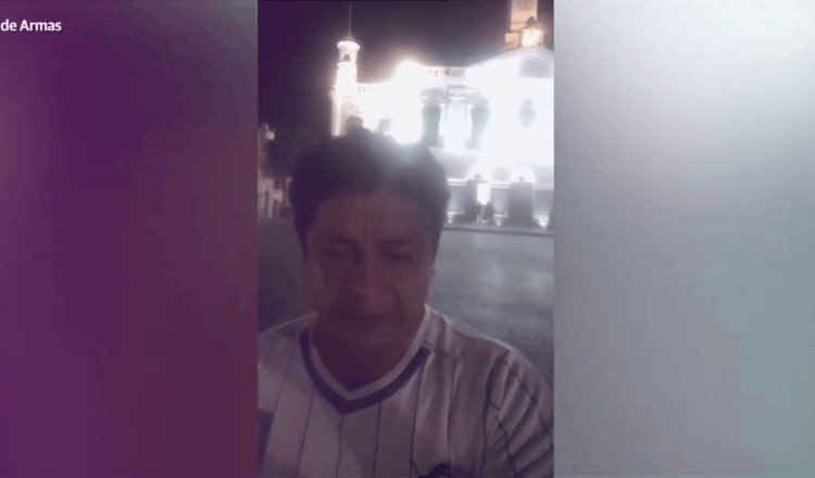Ciudadano amaga con flagelarse en Plaza de Armas si el agua no baja en Gaviotas Sur