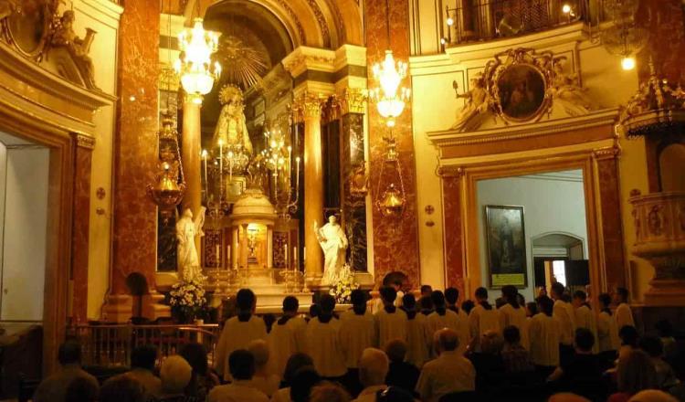 Arquidiócesis Primada de México exhorta a sacerdotes a priorizar misas de manera virtual para reducir contagios de COVID-19 
