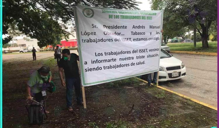 Protesta SIDTISSET de manera pacífica en el Parque Tabasco; buscarán dialogar con AMLO 
