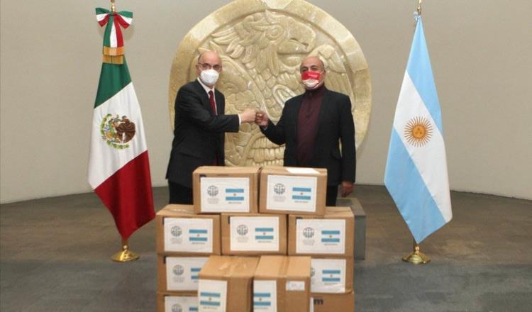Dona Argentina cápsulas potabilizadoras de agua y de desinfección para Tabasco 
