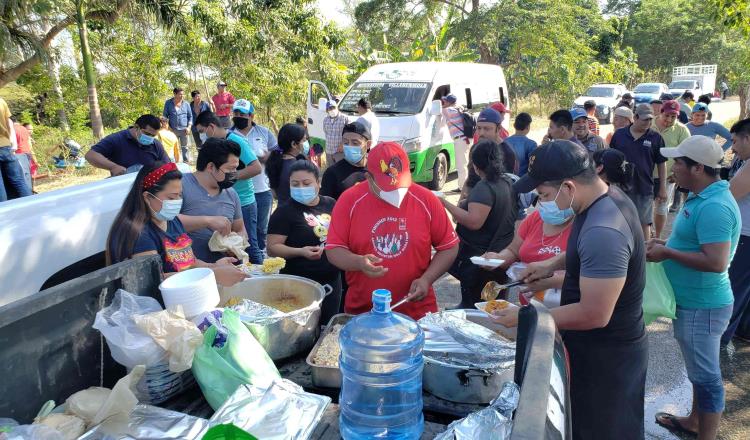 Se suman restauranteros y comerciantes de Tamulté de las Sabanas para llevar ayuda humanitaria a zonas afectadas