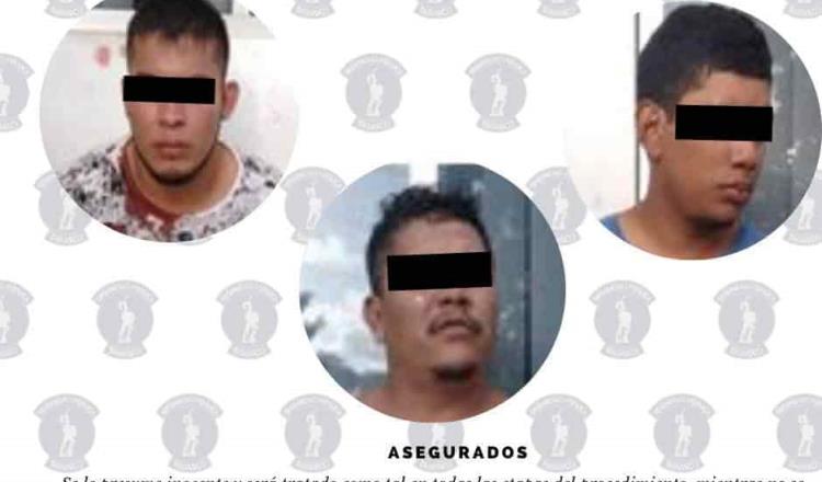 Detienen a tres sujetos señalados como responsables de narcomenudeo en Villahermosa 