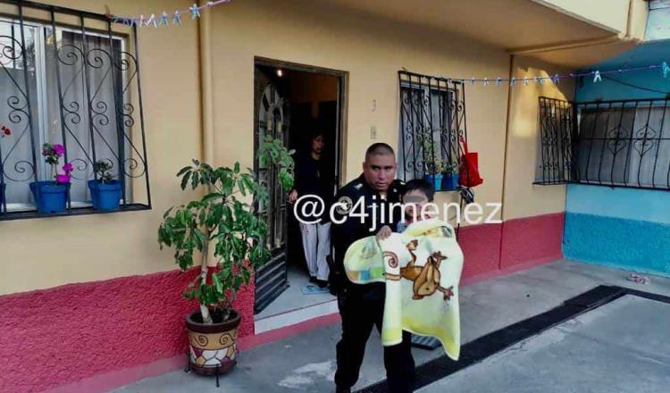 Perro pitbull muerde a niño de cinco años en la cara, lo rescata un policía de Ciudad de México
