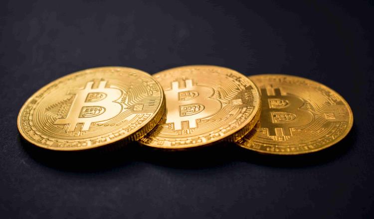 Por primera vez, el bitcoin supera los 19 mil 700 dólares