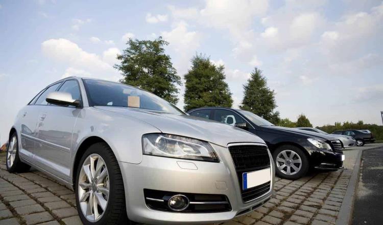 Reporta INEGI caída de 23.5% en venta de autos nuevos durante noviembre