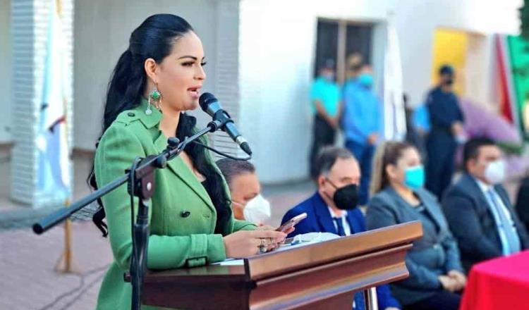 Alcaldesa de Sinaloa pide ‘levantar las nalgas’ y ponerse a trabajar