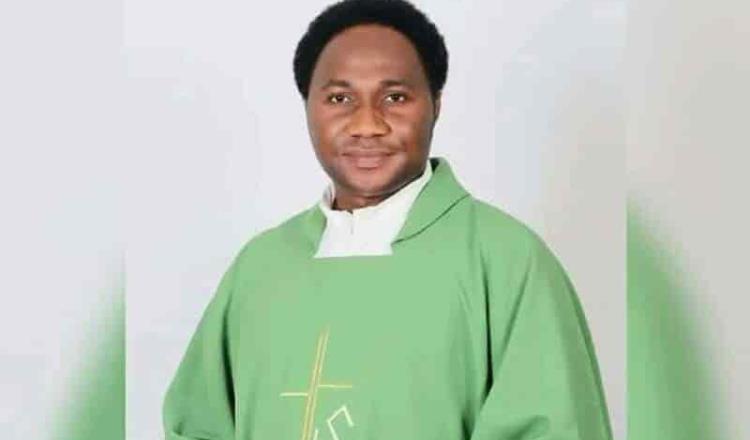 Tras 10 días secuestrado liberan a párroco en Nigeria 