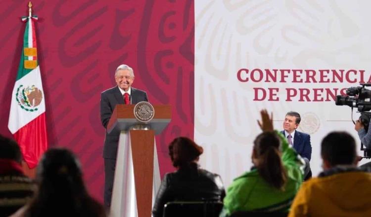 Alianza electoral PAN, PRI y PRD es para seguir controlando el presupuesto y repartir moches: AMLO   