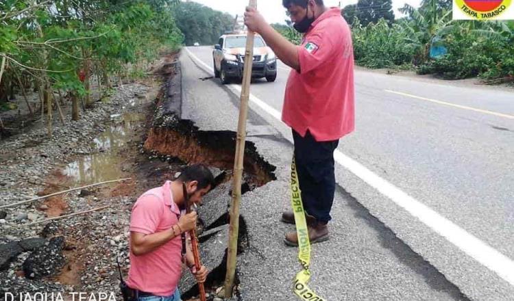 Advierten de la formación de dos deslaves en la carretera Villahermosa-Teapa