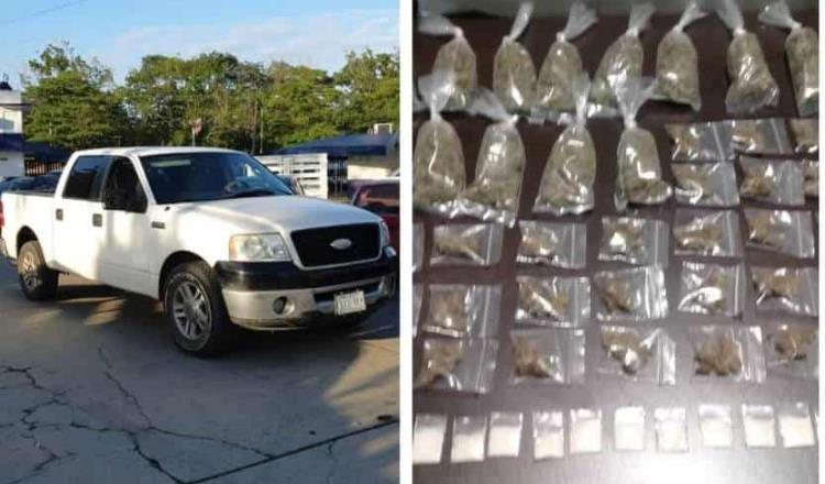 Asegura SSPC a 4 masculinos, por robo de vehículo y posesión de droga en Ixtacomitán