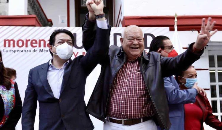 Víctor Castro gana encuesta de Morena y va por la gubernatura de Baja California Sur