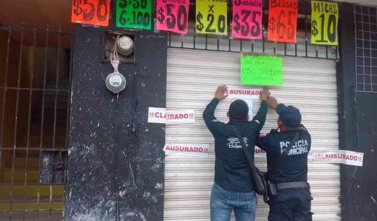 Clausura Ayuntamiento de Balancán establecimientos por violar decreto gubernamental de restricciones por pandemia