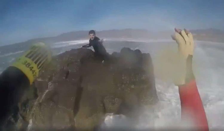 Semar rescata a surfista en Ensenada, Baja California
