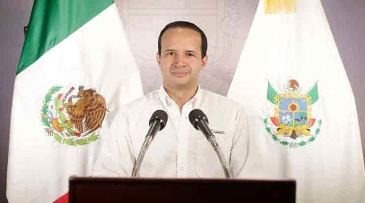 “Si quieren arriesgarse a morir de Covid, son libres de hacerlo, dice gobierno de Querétaro a quienes no acatan medidas