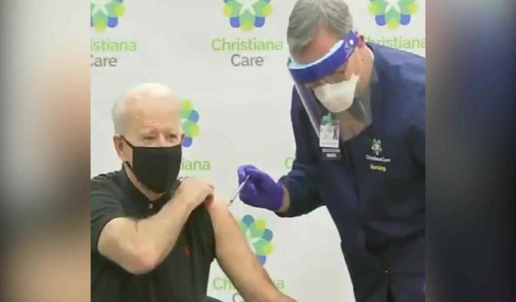 Recibe Joe Biden segunda dosis de vacuna contra Covid-19 de Pfizer y BioNTech