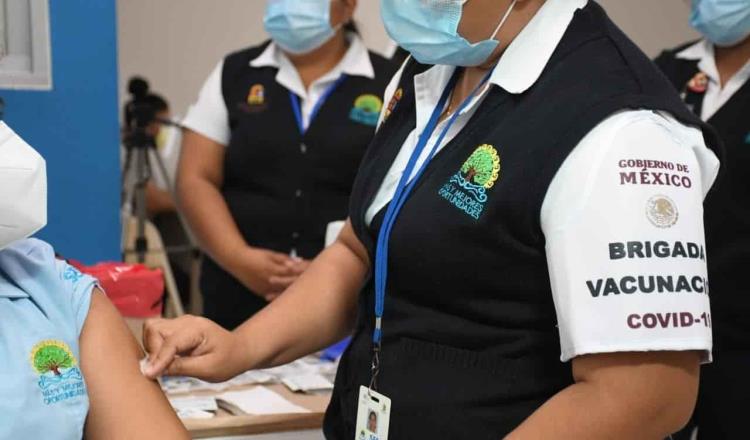 Denuncian abuso con vacunas en Quintana Roo; inocularon a Servidores de la Nación y amigos de funcionarios