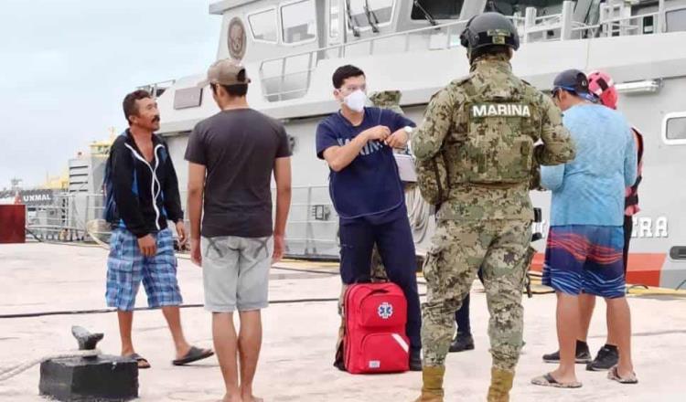 Rescata SEMAR a navegantes a la deriva… en Isla Contoy, Quintana Roo