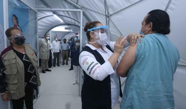 Cerca de 60 trabajadores de hospitales privados de Tabasco recibirían la vacuna contra coronavirus 