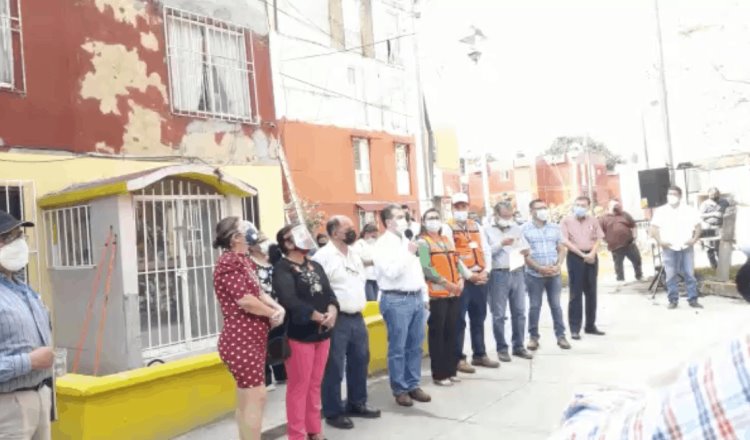 Da Evaristo banderazo de rehabilitación en edificios del fraccionamiento “Palmitas”