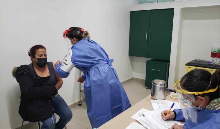 Publica Salud en el DOF acuerdo para designar a los 32 “superdelegados” para la vacunación contra COVID-19