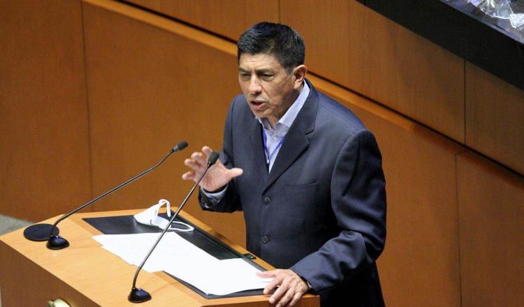 Plantea senador de MORENA dar 9 años de prisión a quienes se “salten” la fila de vacunación contra el COVID-19