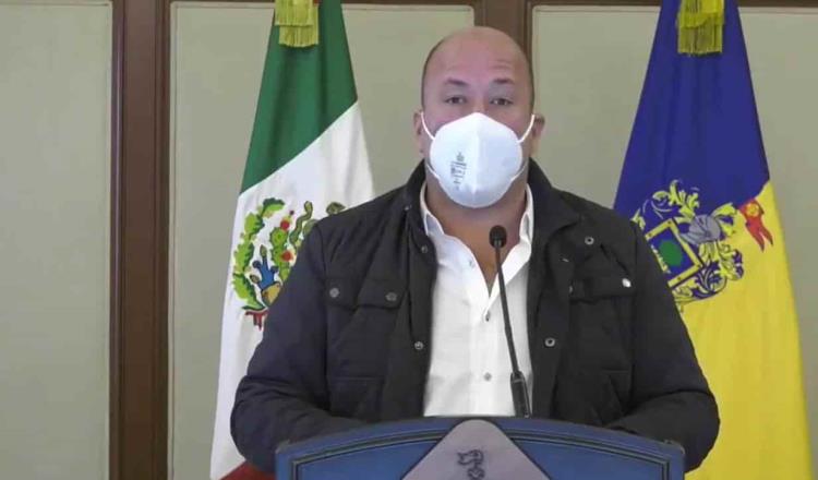 Informa gobernador de Jalisco que se detuvo a una persona que vendía vacunas falsas contra el COVID-19