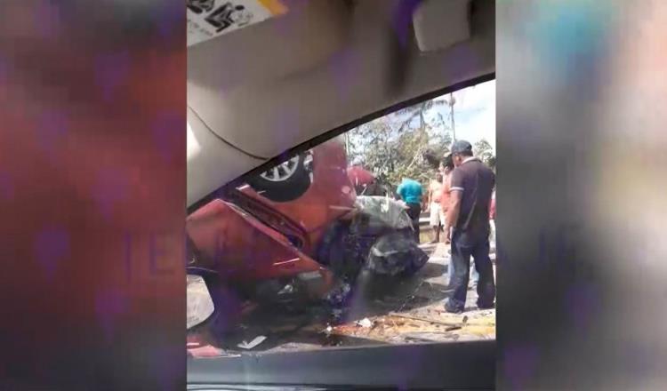 Reportan 5 muertos y un herido en accidente en la carretera Frontera-Ciudad del Carmen