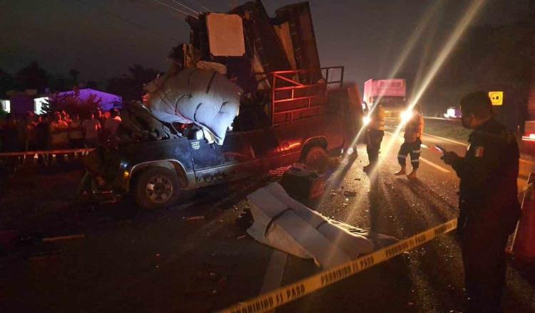 Accidente en la Cárdenas-Villahermosa deja como saldo un prensado