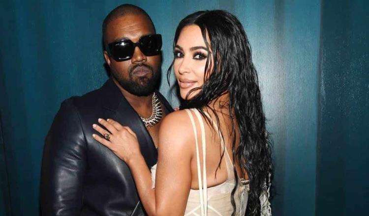 Kim Kardashian solicita oficialmente el divorcio a Kanye West
