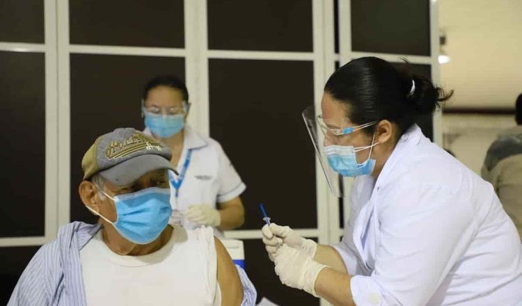 Avanza 60% vacunación de adultos mayores registrados en Cunduacán