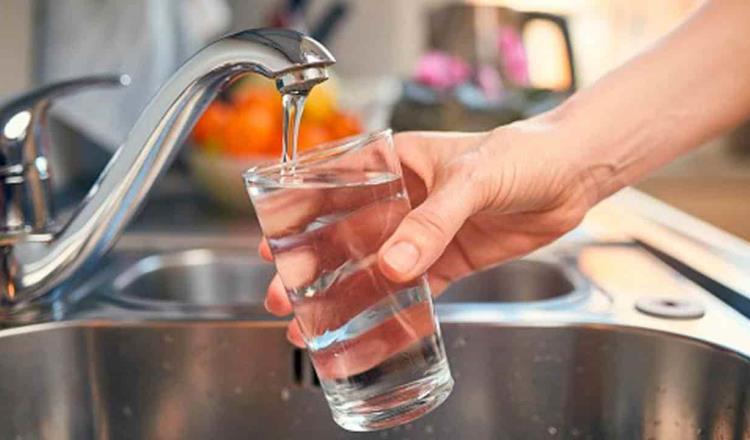 Según alcaldesa Yolanda Osuna ya se está regularizando el servicio de agua potable en Centro