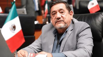 Pide Félix Salgado "diálogo y cero represiones" contra normalistas