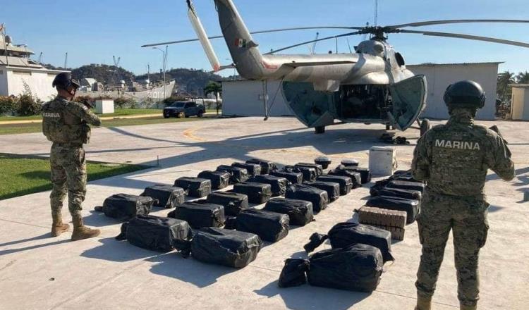 Asegura Marina 730 kilos de cocaína en una embarcación en Colima