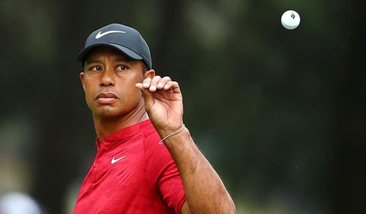 Colocan tornillos y clavos a Tiger Woods tras accidente