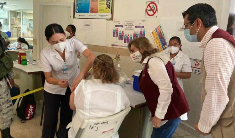 Caen más del 50% contagios en personal médico de hospitales COVID en Tabasco