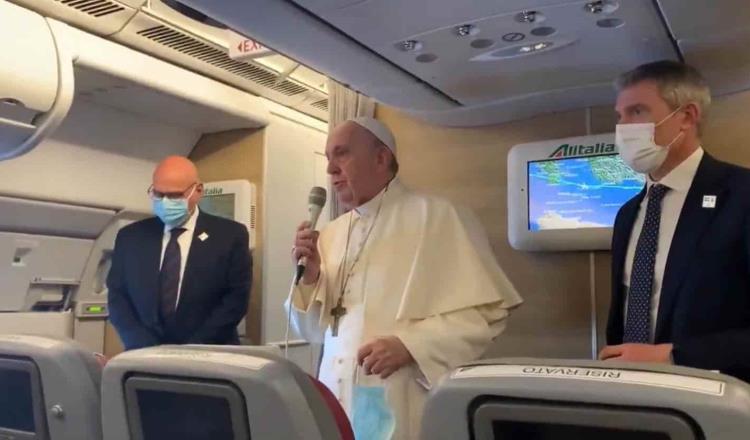 Entristece a Papa Francisco ausencia de Valentina Alazraki en su viaje a Irak