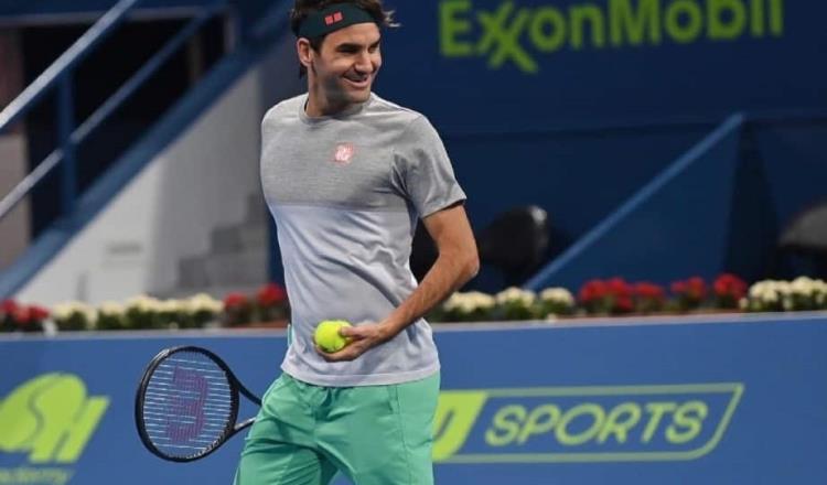 Federer pelea pero es eliminado en Doha